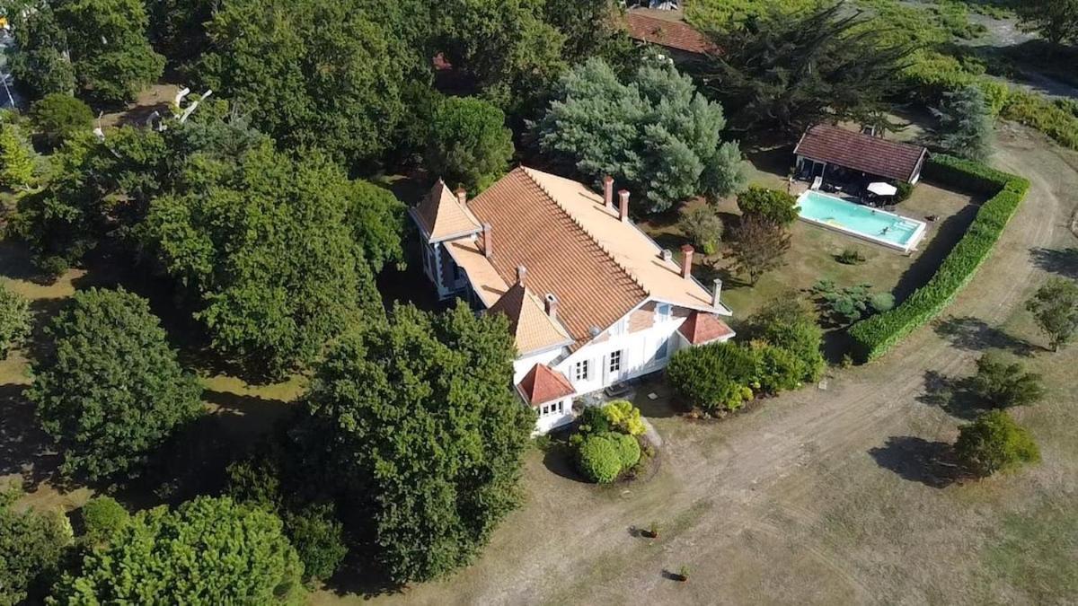 Maison De Maitre Piscine & Pool House *